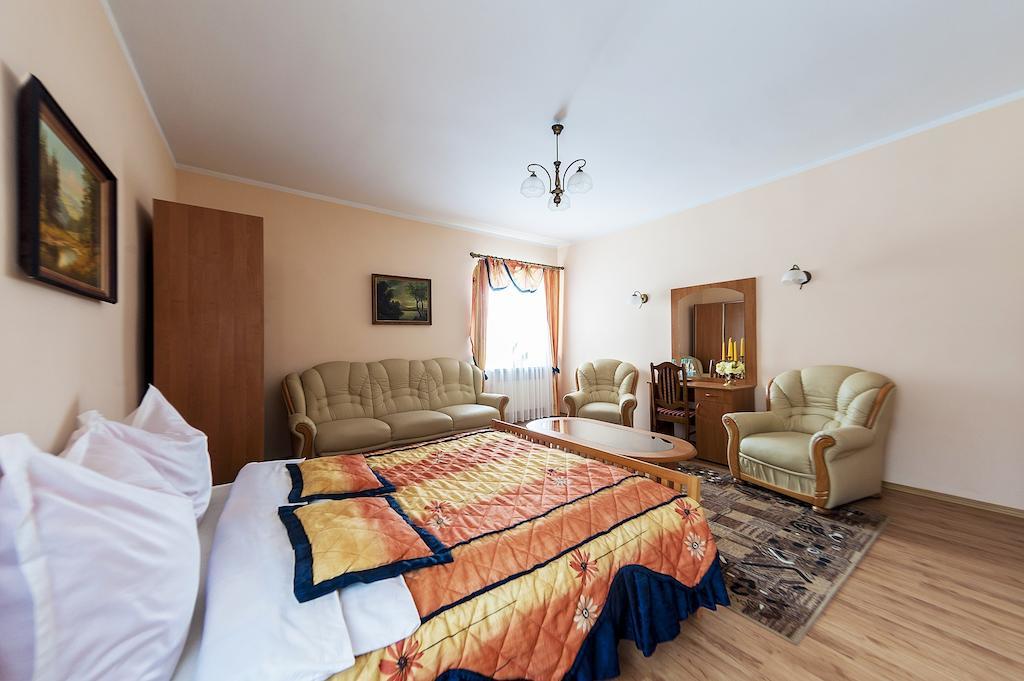 Uroczysko Jastrowie Quarto foto